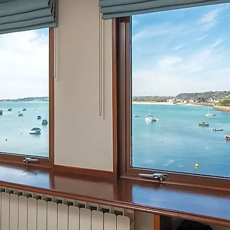 The Moorings & Restaurant Hotel