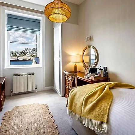 The Moorings & Restaurant Hotel