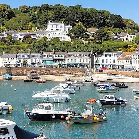 The Moorings & Restaurant Hotel 4*